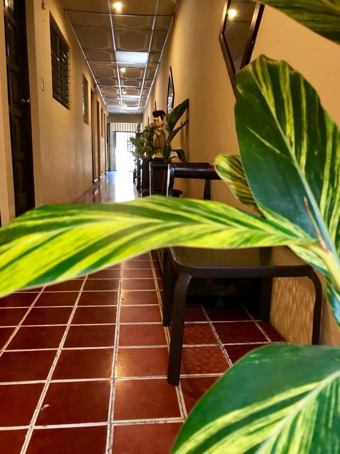 Los Angeles De La Alameda, Hostel Antigua Extérieur photo